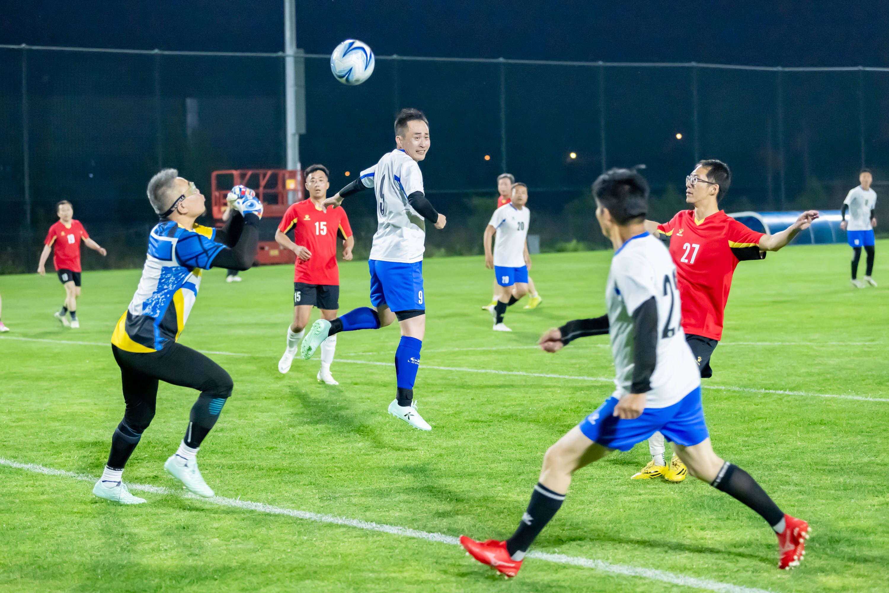 管理层变动 管理层变动